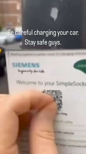 Warning! Another one.. the QR’s are popular among the criminals. What happens is you go to a payment page and give away your details to these criminals. Be careful, because most of the times it even looks the same as the company’s payment system. Via @dailydaysecurity Stay safe boys and girls. #programming #hacking #computerscience #technology #coding #hackers #linux #hacker #webdeveloper #python #security #iot #php #programmer #cybercrime #dataprotection #ethicalhacking #hackerman #java #datasc