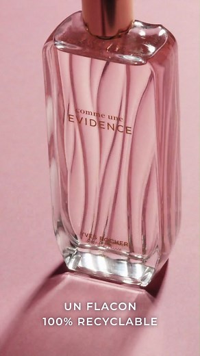 [Nouveau] 🩷 Redécouvrez l'Eau de Parfum "Comme une Evidence" à travers son tout nouveau flacon élégant, spécialement conçu pour minimiser son empreinte environnementale en réduisant l'utilisation de verre, de carton et de plastique. Notre engagement envers la durabilité est une évidence. 🌿♥️ Avez-vous déjà eu l'occasion d'apprécier les notes envoûtantes de ce parfum iconique? ✨🌸 Disponible en magasins et sur notre site internet. #Nouveau #New #YvesRocher #YvesRocherMaroc #Parfum #Perfume #Evi