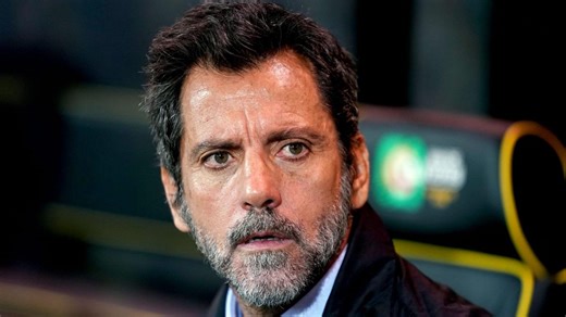 Quique Flores, cerrado