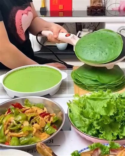 1M views · 6K reactions | Genius kitchen gadgets and tips for an easy life!  | DIY Panda | Facebook