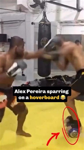 This is Alex Poatan's secret #ufc #poatan #alexpoatan #alexpereira