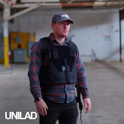 This bulletproof backpack can resist a .44 magnum bullet and can be turned into a vest in a matter of seconds | UNILAD