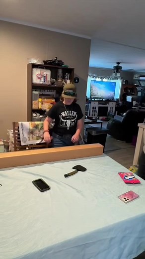 getting a custom rod is awesome but even more so when its for your birthday. happy birthday jeremy #battle_buddy_rods #customrods #customrodbuilder #fishinggear #awesome
