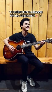 13 reactions |  Si tu débutes dans l’apprentissage de la guitare ou de la basse, et que tu es perdu parmi tout ce jargon musical ➡️ c’est le signe que tu dois enregistrer cette vidéo !  #guitare #basse #lexique #guitarlessons #tips | SonoVente.com | Facebook