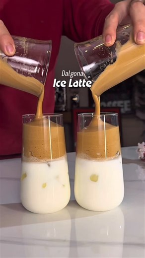 Bazan Coffee Global on Instagram: "Dalgona Iced Latte – Recipe below 👇🏻 Recipe: • Make your Dalgona • Froth up espresso with brown sugar, we use Fine Robusta from Dak Lak for a super super crema and an extra bold flavor. • Add ice to your cup • Pour in 120 ml of your milk of choice • Spoon your Dalgona foam on top __ 𝗕𝗮𝘇𝗮𝗻 𝗖𝗼𝗳𝗳𝗲𝗲 𝗚𝗹𝗼𝗯𝗮𝗹 #bazancoffee #bazancoffeeglobal #freespirit #vietnamesecoffee #robusta #arabica #coffee #coffeelovers #freedom #christmas #recipe #latte #latt