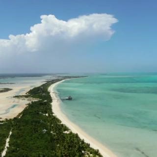 Video of the week: A beautiful beachfront villa in Kamalame Cay, Bahamas, represented by the Ansell Group of Bahamas Sotheby's International Realty. https://s.sir.com/3nYaIvQ #Beachfront #KamalameCay #Bahamas #Bahamas #sothebysrealty #realestate #luxury #curbappeal #luxuryrealestate #design #home #homedesign #architecture #luxurylifestyle #luxe #luxuryhomes #luxurylife | Sotheby's International Realty