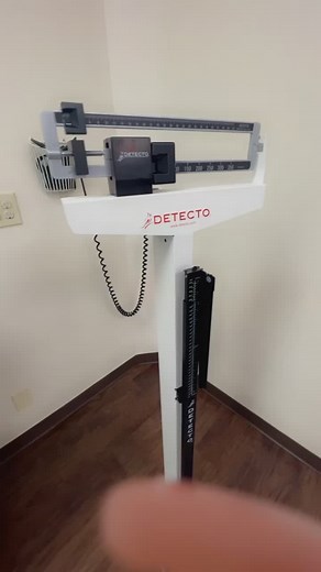 Cómo leer y utilizar una balanza tradicional