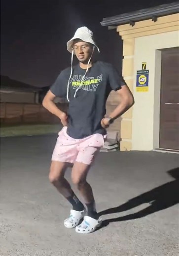 Learn Bhangra Dance Steps with Bollywood Hits