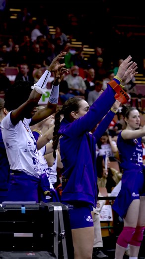 MONSTER BLOCK🙌🙌 Tak zatrzymujemy rywalki i gramy o swoje 🔥 BRAWO TEAM ❤ #GoDevelopres #ALKOSuperpucharPolski | KS DevelopRes Rzeszów