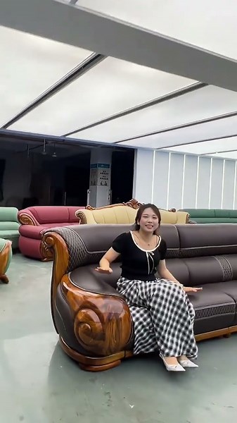 Luxury Sofa Design That Elevates Every Living Room # Leather Sofa # Home 🏡 Decore