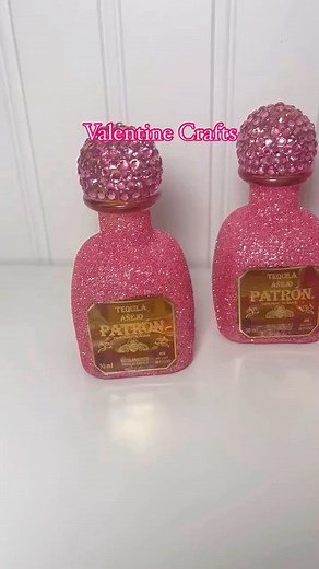 😯💕These custom Patron bottles are going to be another great addition for Valentine’s day!💯And with Valentine’s day dropping in 2 months, now is the perfect time to master those Vday crafts!❤️The ones you can gift your special boo, your bestie, your mom, whoever!😄🙌🏾Enrollment starts next week for the first 200 students so don’t miss out on your spot because you know how our classes sell out! 😄🙌🏾#Valentines #vday #crafts #craftingwithcassandra #explore #fyp | Crafting With Cassy