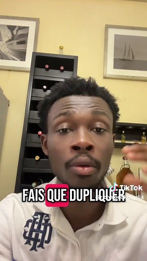 Un développeur n’a pas besoin de connaître tous les langages, mais comprendre la logique et les concepts, c’est ça qui fait la différence dans ses solutions. #DevLife #CodeLogic #Programmation #ApprendreLeCode #Développeur #CodingTips #TechTikTok #CodeMindset #DevMotivation #CodingLife #cotedivoire🇨🇮 #ida #upb