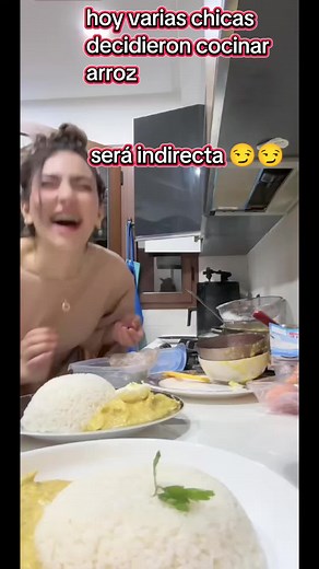 Cocinando Arroz Cañita: ¿Un Mensaje Indirecto?