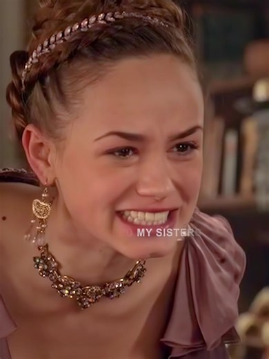 She took revenge for her child.#reign #fyp #tiktok #foryou #catherine #edit #fypシ #mather