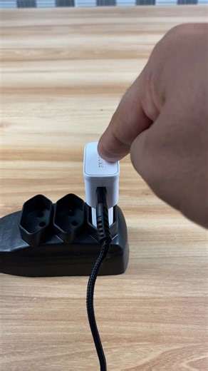 4.4M views · 58K reactions | That's why your cell phone takes a long time to charge and drains quickly!  | Learn Now | Facebook