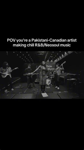 Pakistani-Canadian artist making chill Neo-Soul Music? 👀 #femaleproducer