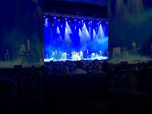 Tusk-Fleetwood mac tribute band (Dreams)