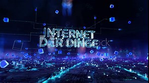 Internet der Dinge, Internet of Things in German- businessman working at office.