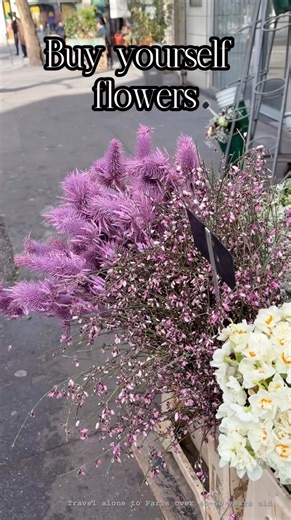 Paris Morning: Croissant, Notre Dame & Journaling | Fearless Solo Travel