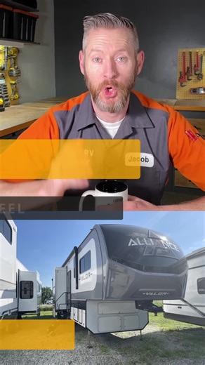 RV Tech reviews 5th Wheel Toy Hauler RV's UNDERCOVER