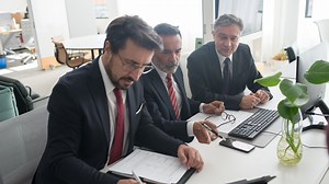 3 work models plus a guide to choose the best for your company in 2025