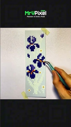 Building a Beautiful 8-Bit Iris Bouquet | Inspiring Pixel Art Mosaic & Relaxing DIY Craft