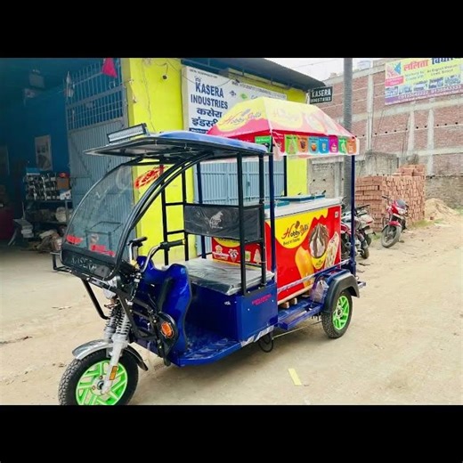 The Coldest Cart in Town! ❄️ Custom Ice Cream Rolls #icecream