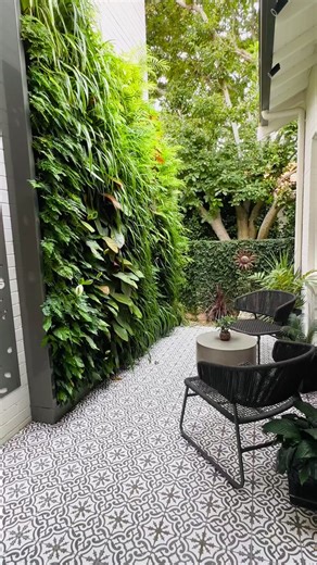 17K views · 144 reactions | Beautiful Vertical Garden Design Ideas for Small Spaces!  #gardeninspiration #EqualPayDay #stpatricksday #springbreak #Arsenal #Chelsea #Vanityfair #robertdowneyjr | Angie-Ron Perez | Facebook