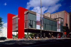Clásicos de Arquitectura: Museo de Arte de São Paulo / Lina Bo Bardi