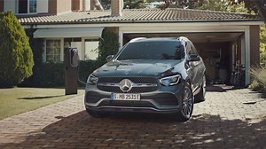 119K views · 720 reactions | La mobilité de demain dès aujourd’hui ! Optez pour le meilleur de l'hybride rechargeable et profitez de l'exonération de la taxe de luxe et de la vignette annuelle. Plug-in Hybrid, le meilleur des deux mondes ! Plus d’informations : https://bit.ly/3bPtJHJ #Mercedes #MercedesBenz #PlugInHybrid #Hybride #HybridesRechargeables #GLCHybride | Mercedes-Benz Maroc | Facebook