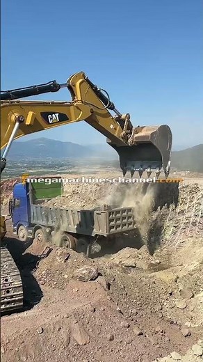 Caterpillar Excavator Loading 4 Axle Trucks!