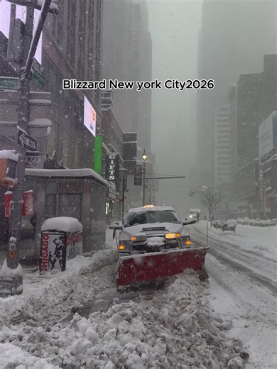 Extreme Blizzard Driving in New York City