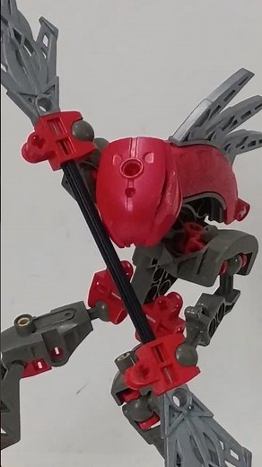 Bionicle 2003 Turahk Red Rahkshi Review