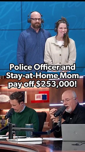 Aaren & Jill from Iowa paid off all their debt, INCLUDING THEIR HOUSE. Loved cheering on this hard-working couple when they stopped by to do their debt-free scream. Way to you, you two! Very cool. #debtfree #debtfreejourney #debtfreecommunity #debt #debtpayoff