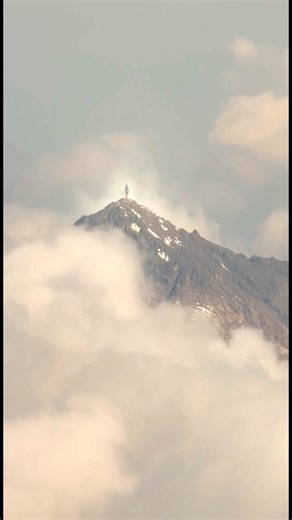 #✈️Zoomed through the airline window and got a glimpse of Lord Shiva on the door hills 🙏#shortsfeed