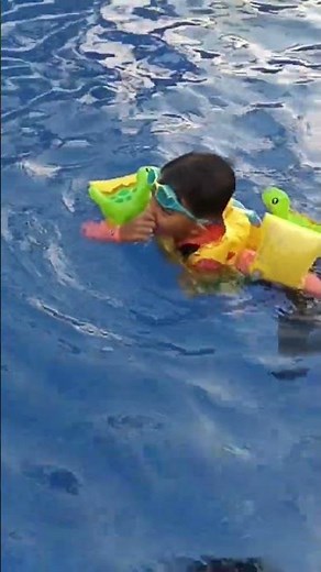 learn to swim for kids #cute #learning #swimming