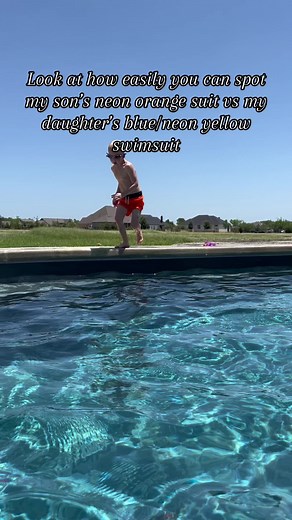 Pool safety starts all the way at what they wear while swimming! I filmed this just to show how well they were doing swimming, and it wasn’t until I watched them afterward that I saw the difference With my son, I was filming while sitting in the pool, so the angle was more difficult, and yet he was STILL SO MUCH easier to spot the entire time than my daughter who I filmed from above. Oranges and reds are great swimsuit colors for this reason! . . . . Pool safety | #pooltime #poolday | toddler mo