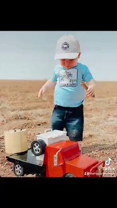 9.1K views · 389 reactions | You can actually fill the overhead cake bin I make and use it to load your cakebox up. We used pinto beans here, but I've heard cheerios, pellets for the grill, deer corn, and even skittles work too. www.thehappytoymaker.com | The Happy Toy Maker | Facebook