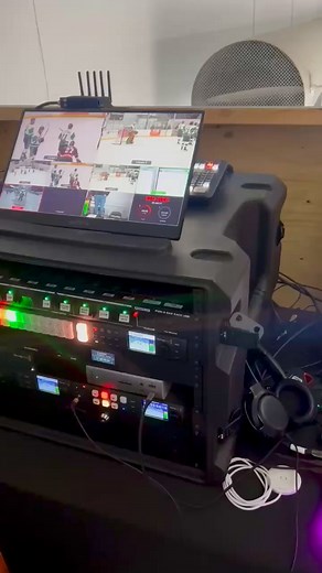 18K views · 38 reactions | La diffusion en direct, on prends ça au sérieux et on veut vous offrir le meilleur! 20$ pour 4 matchs, tu ne peux pas dire non à ça ! https://www.apexlive.tv | Ligue hockey senior AAA du québec | Facebook