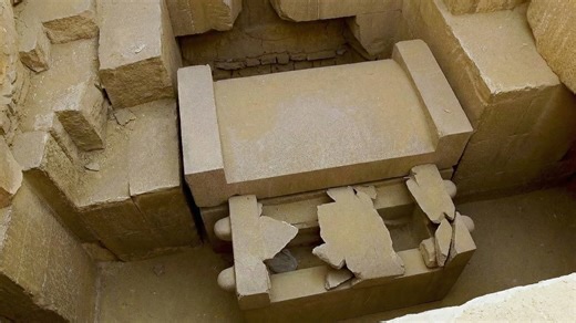 Evidence of impossible machining found inside a hidden chamber in Egypt