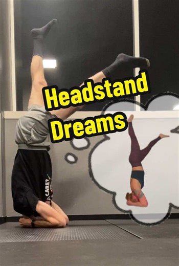 Thanks @flowith.ro for showing such incredible form and control! So stable!! I have been taking it a bit easier lately trying to heal my body and mind! So pulling out some of the good drafts and editing them up. This video is also a bit of a test. Not my normal fare. Notice the difference? #handstand #slow #inversion #control #ageisjustanumber