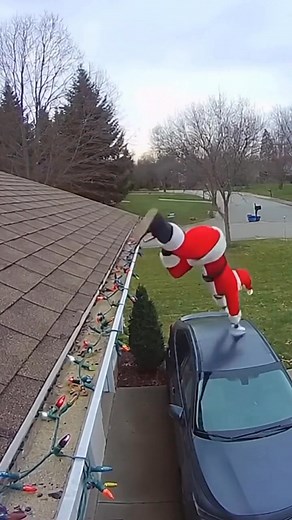 Christmas decorating gone wrong! | Evan Era