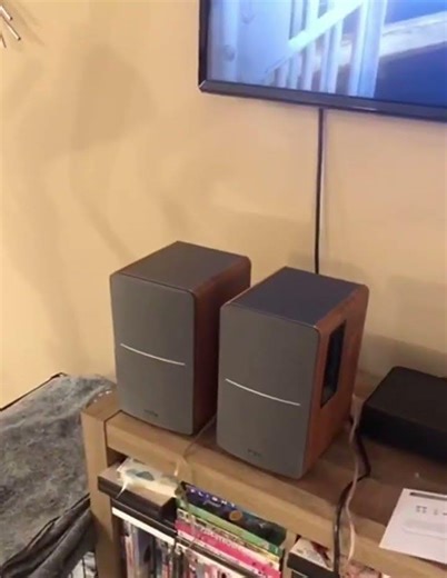 Clear, Loud & Affordable! Edifier R1280DB Powered Speakers