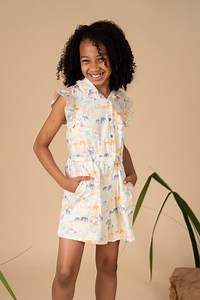 Did you know? elly is named after Audrey’s (our co-founder) stuffed toy elephant! As such, elephants hold a special place in our hearts! This print is a nod to our namesake. We pulled out all stops to bring you the elephants in 9 different art styles! You’ll find doodling, cartoon, geometric, contemporary, stamping, sketching, line drawing, pop art and silhouette art! For easy-to-match outfits, we designed our two-tone Elephant Families print in grey and blue. If you love pops of colour, our Col