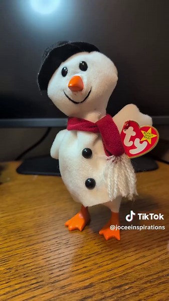 Desktop Goose Accessories for Your Workspace