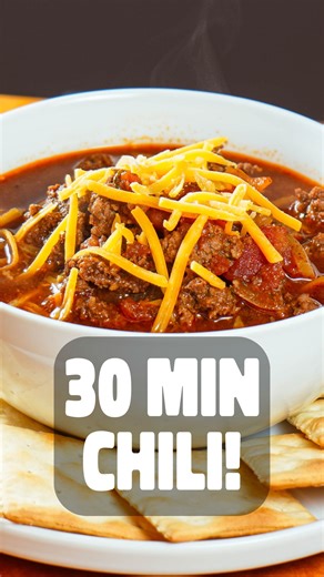 Cold weather is moving in, this 30 Min Chili is perfect for staying in! 😋 | Dan-O's Seasoning