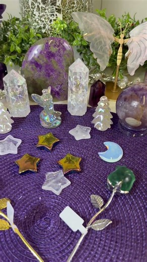 These new crystals are giving Sugar Plum Fairy! Shop the replay to see them!