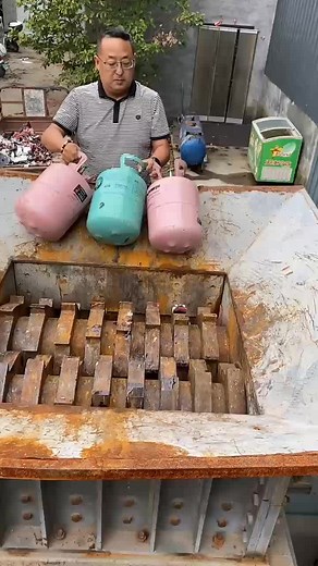 Shredder Machine on TikTok