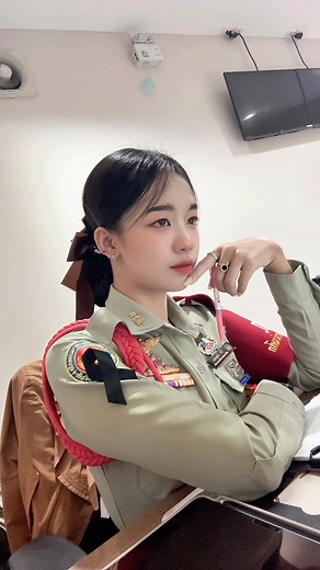 👩🏻 | Wee Weera Thosungnoen