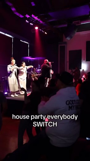 Worship at Harvest Fields Community Church was 🔥🔥🔥 Sunday God had to let me welcome his people to their “Winning Season” 🙌🏿🙌🏿🔥🔥🚀🚀🌟🌟 It’s time to THRIVE in the Marketplace, In Your Life, and for the Kingdom of God. #LetsGoHigher🔥🔥🔥🔥 #WinningSeason #VictoryLap #ManifestSuccess #JesusEncounter | Dave James